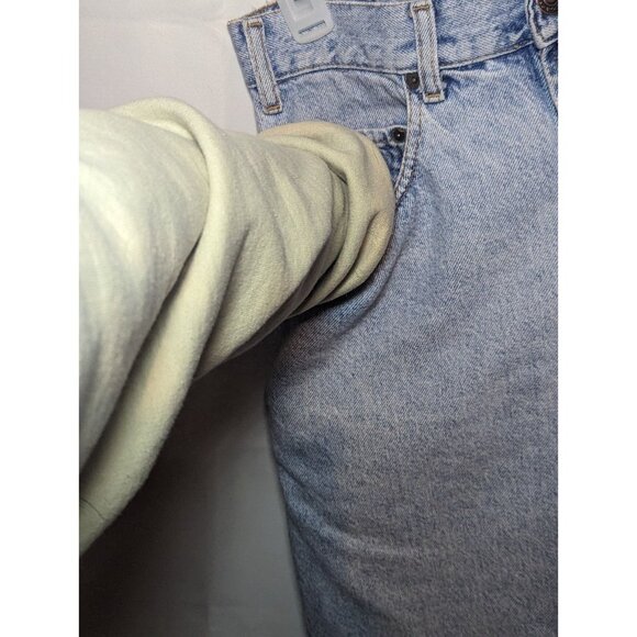 Men's Easy Fit Best Basics Gap Denim Size 33 Distressed Light Wash Dad Short Y2K - Picture 6 of 16